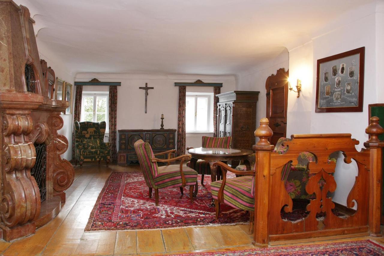 Hotel Lukashansl Hundsdorf エクステリア 写真