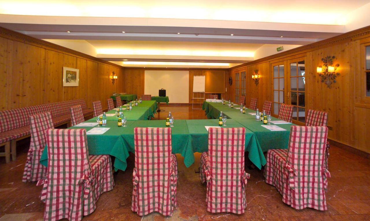 Hotel Lukashansl Hundsdorf エクステリア 写真