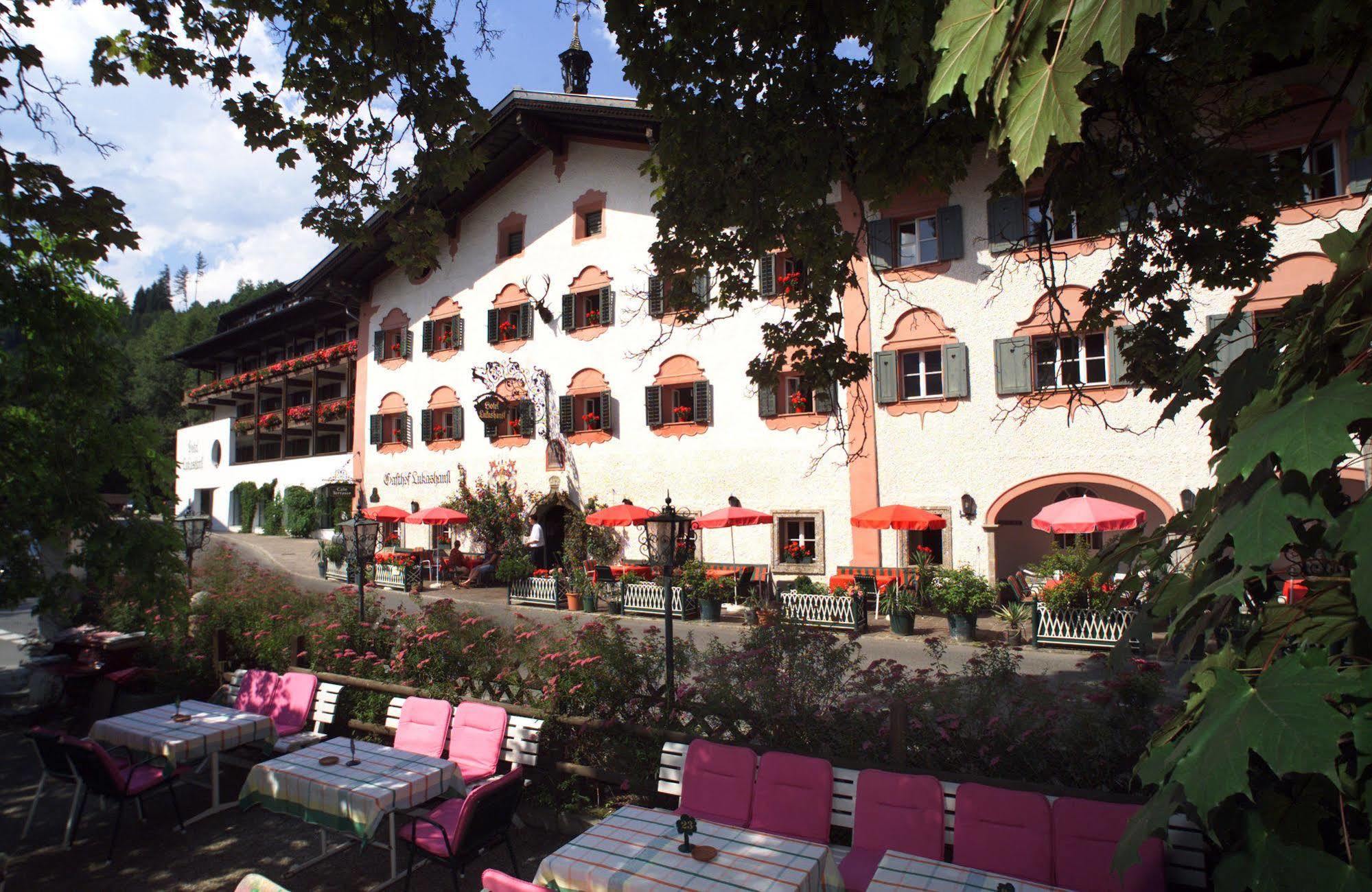 Hotel Lukashansl Hundsdorf エクステリア 写真